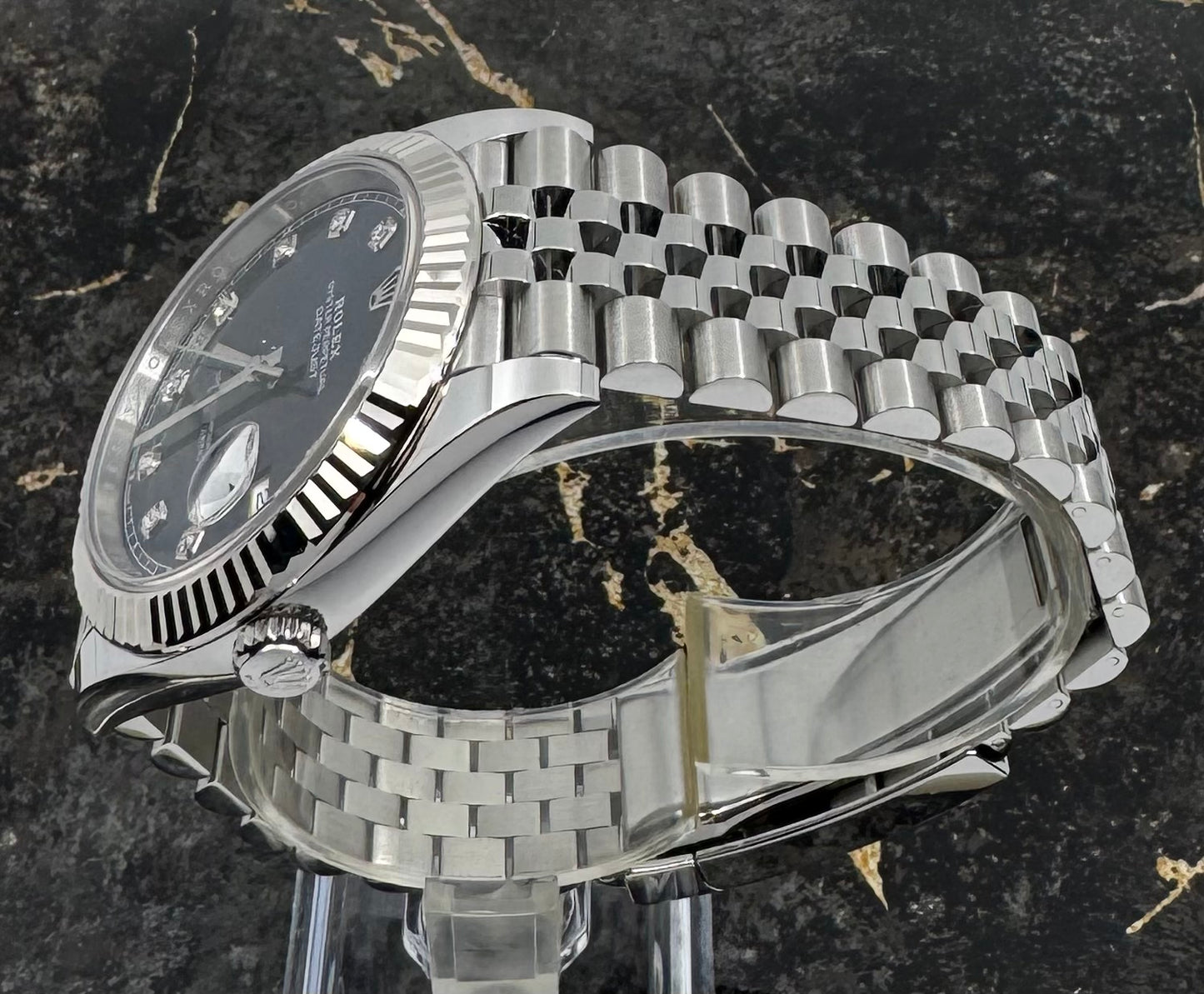 Datejust 41 – Blue Dial (Jubilee Bracelet)