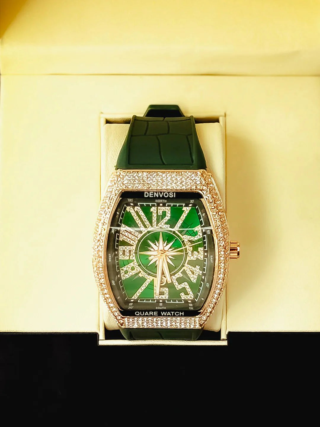 💚 FM Green Denvosi – Bold Emerald Men’s Watch